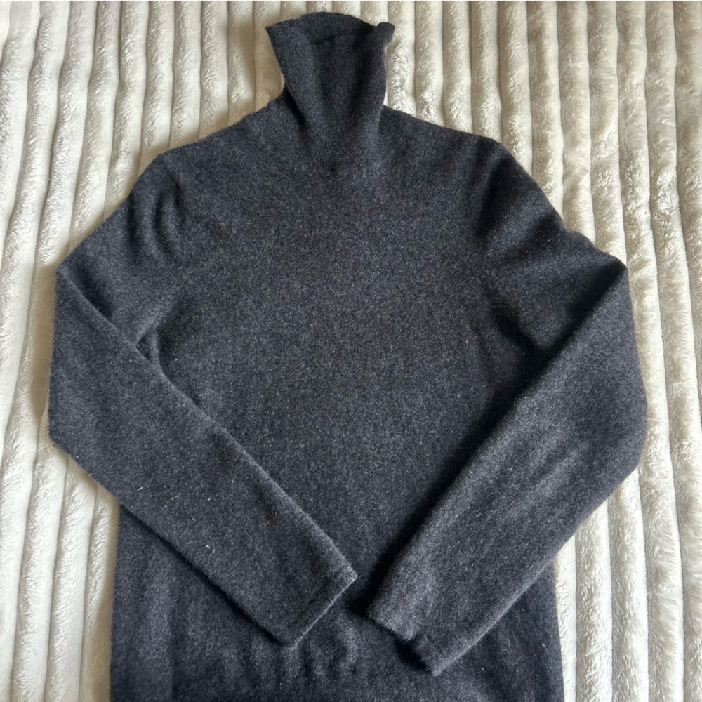 Lord & Taylor Cashmere Grey Turtleneck Sweater Womens XS